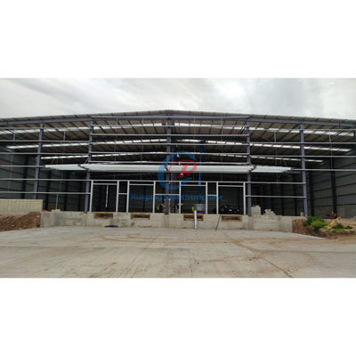 البنية الفولاذية الخفيفة المستدامة PEB الهندسة المعمارية الحديثة البنى الفولاذية
