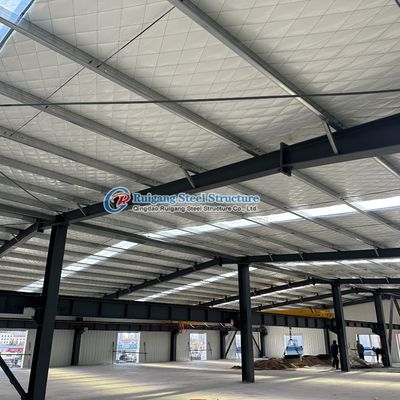 تصميم المباني الصناعية الهيكل الصلب المستودع خفيف الوزن شهادات SGS / CE / ISO